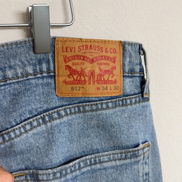 LEVIS Distressed Knee Light wash Jeans Sz 34 x 30 - Picture 7 of 7